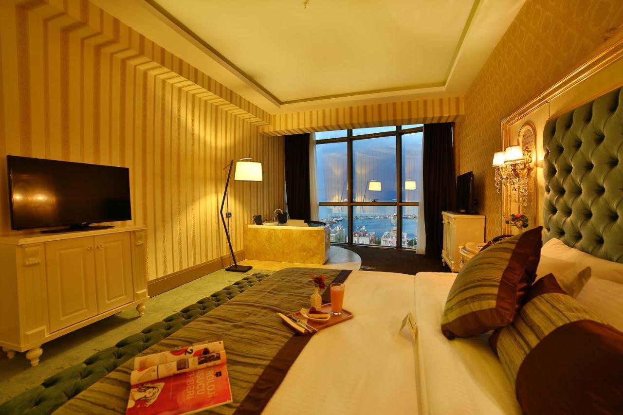 Hotel Ramada By Wyndham İskenderun Exterior foto